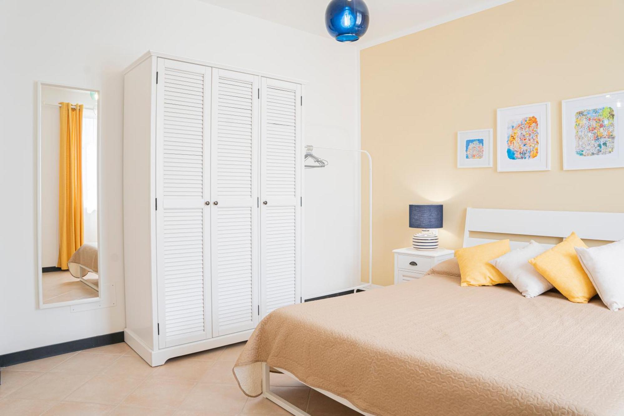 Vespa Apartments Moneglia Habitación foto